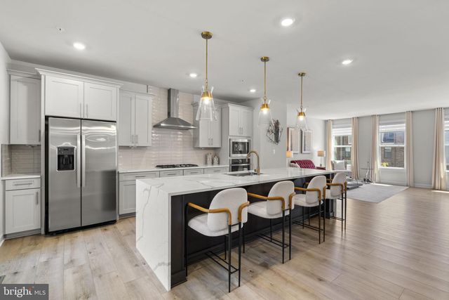 232 HICKORY HOLLOW CT, Cockeysville, MD 21030