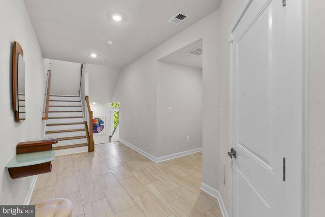 232 HICKORY HOLLOW CT, Cockeysville, MD 21030