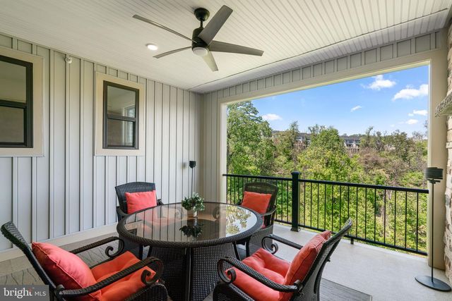 232 HICKORY HOLLOW CT, Cockeysville, MD 21030