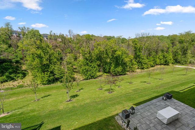 232 HICKORY HOLLOW CT, Cockeysville, MD 21030