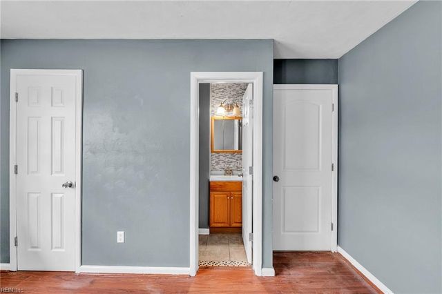 702 Nottingham DR, Hampton, VA 23669