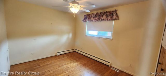 6556 Drexel Street, Dearborn Heights, MI 48127