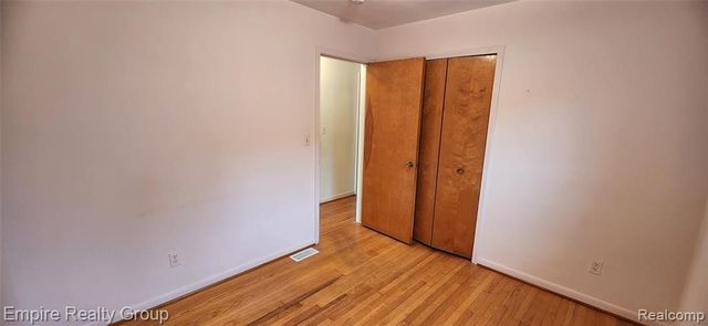 6556 Drexel Street, Dearborn Heights, MI 48127