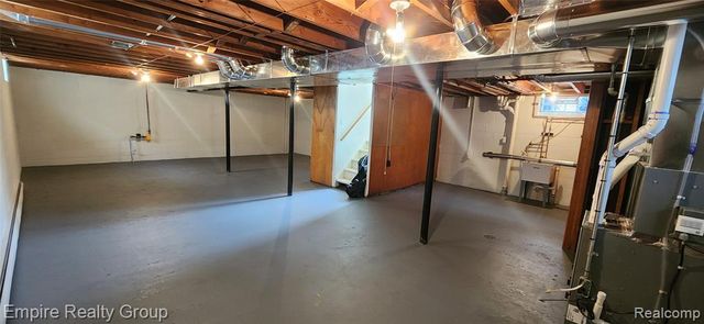 6556 Drexel Street, Dearborn Heights, MI 48127