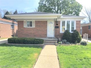 6556 Drexel Street, Dearborn Heights, MI 48127
