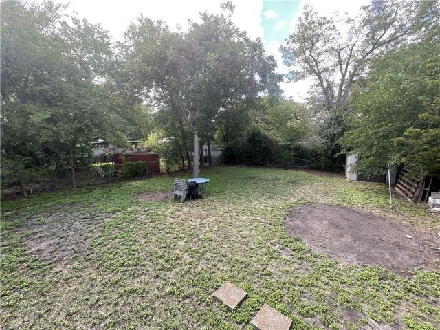 1041 Rosemont ST, Austin, TX 78723