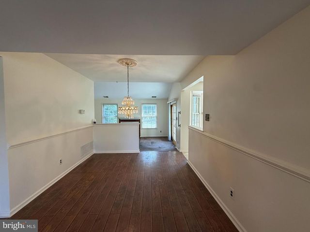 29 ARGYLE AVE, Blackwood, NJ 08012
