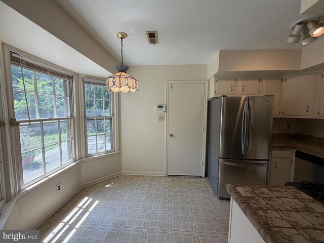 29 ARGYLE AVE, Blackwood, NJ 08012