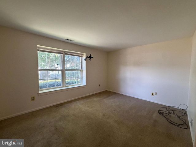 29 ARGYLE AVE, Blackwood, NJ 08012