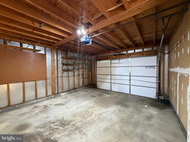 29 ARGYLE AVE, Blackwood, NJ 08012
