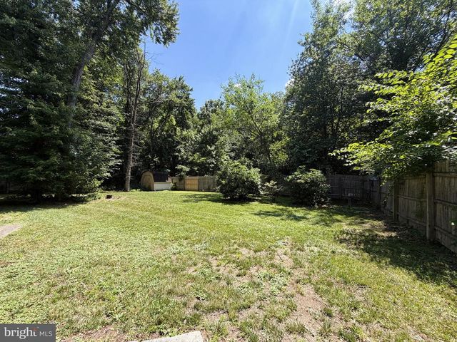29 ARGYLE AVE, Blackwood, NJ 08012