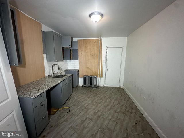 460 E MECHANIC ST, Philadelphia, PA 19144