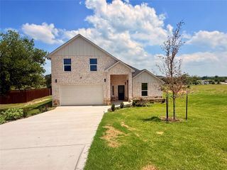 402 Bellaire Circle, Mineral Wells, TX 76067