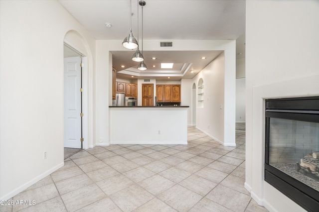 20802 N GRAYHAWK Drive 1184, Scottsdale, AZ 85255