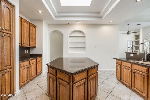 20802 N GRAYHAWK Drive 1184, Scottsdale, AZ 85255