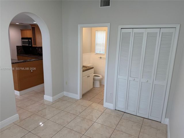 533 Minorca Ave, Coral Gables, FL 33134