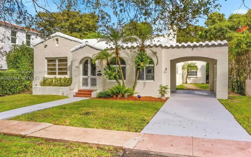 533 Minorca Ave, Coral Gables, FL 33134