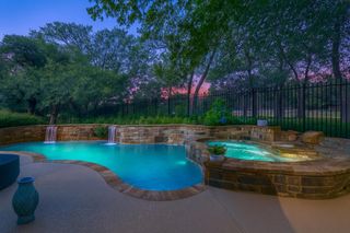 104 Fenway CT, Lakeway, TX 78734