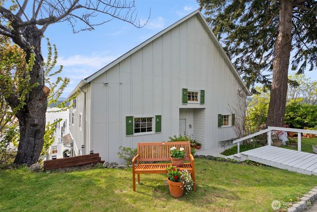 17257 Olympic View Drive NW, Silverdale, WA 98383