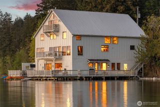 17257 Olympic View Drive NW, Silverdale, WA 98383