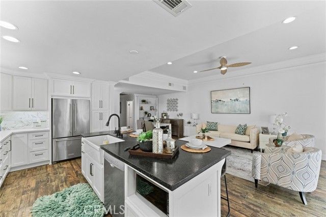 24222 Ontario, Lake Forest (el Toro), CA 92630