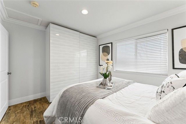 24222 Ontario, Lake Forest (el Toro), CA 92630