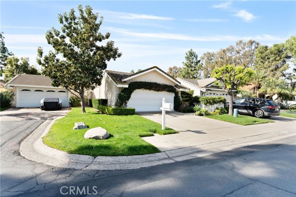 24222 Ontario, Lake Forest (el Toro), CA 92630