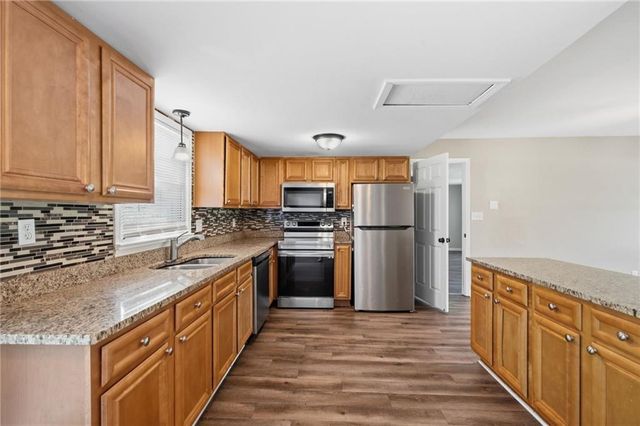 2513 Whisper Trail, Douglasville, GA 30135
