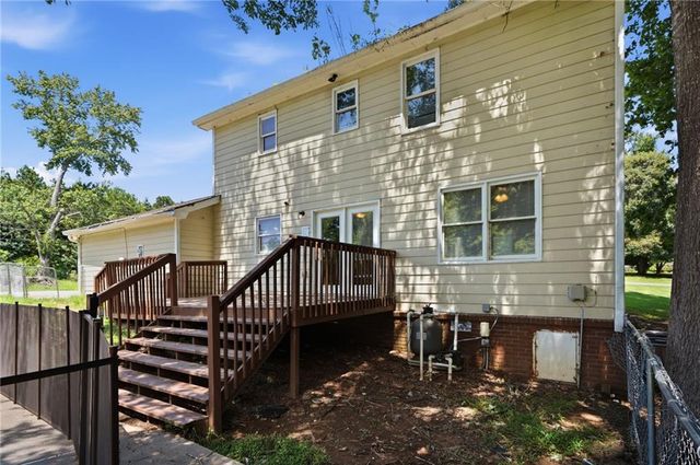 2513 Whisper Trail, Douglasville, GA 30135
