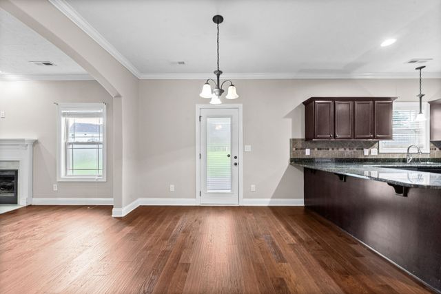 880 Cherry Blossom Lane, Clarksville, TN 37040