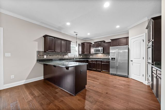 880 Cherry Blossom Lane, Clarksville, TN 37040