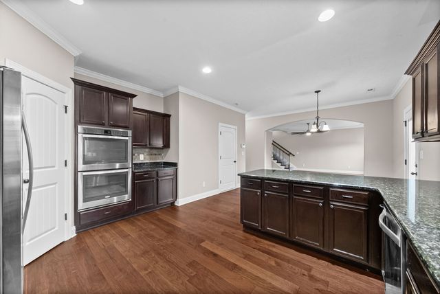 880 Cherry Blossom Lane, Clarksville, TN 37040