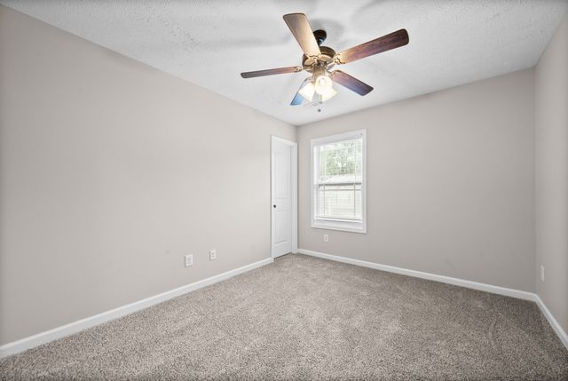 880 Cherry Blossom Lane, Clarksville, TN 37040