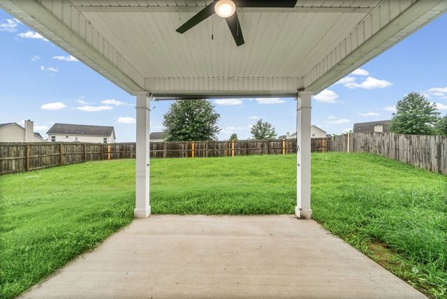 880 Cherry Blossom Lane, Clarksville, TN 37040