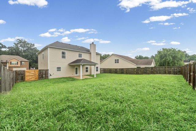 880 Cherry Blossom Lane, Clarksville, TN 37040