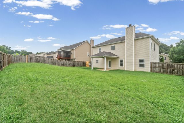 880 Cherry Blossom Lane, Clarksville, TN 37040