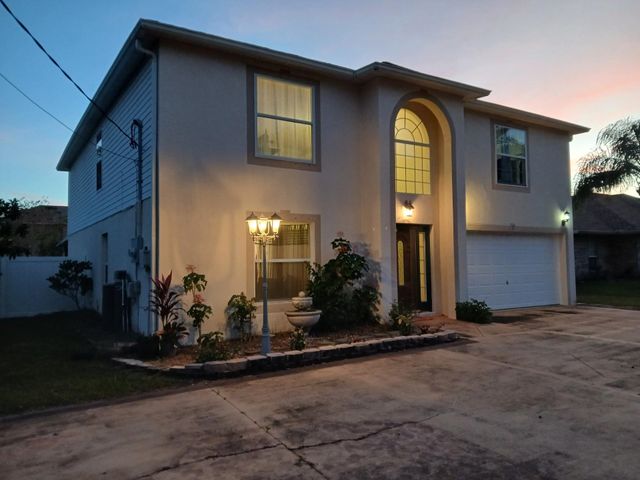 7 Buffalo Meadow Lane, Palm Coast, FL 32137