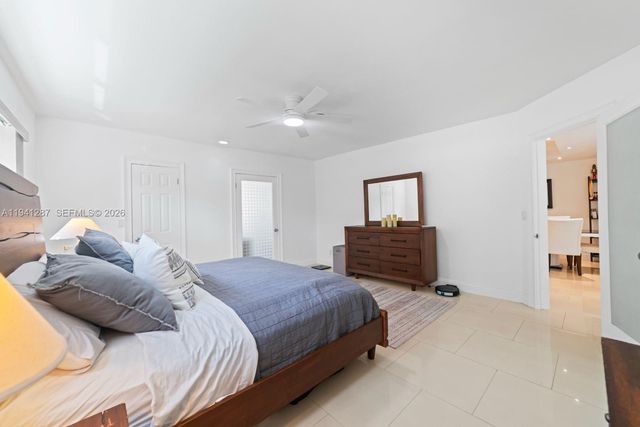 930 NE 182nd Ter, North Miami Beach, FL 33162