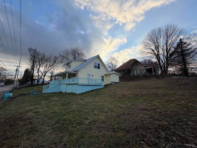 101 M Street, Bedford, IN 47421