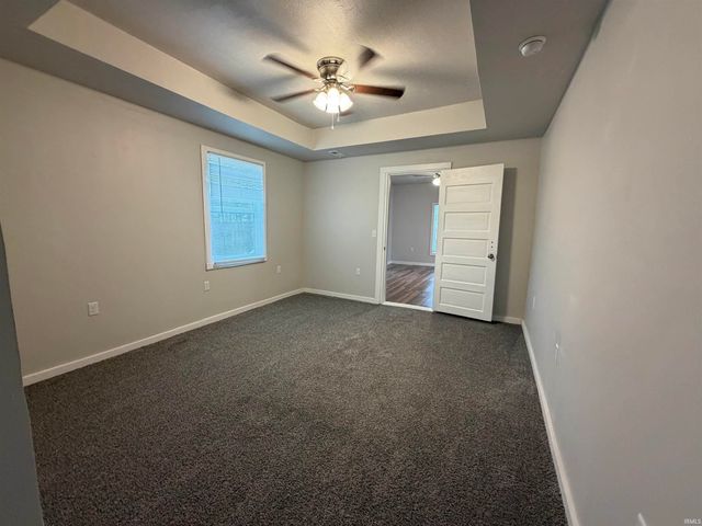 101 M Street, Bedford, IN 47421