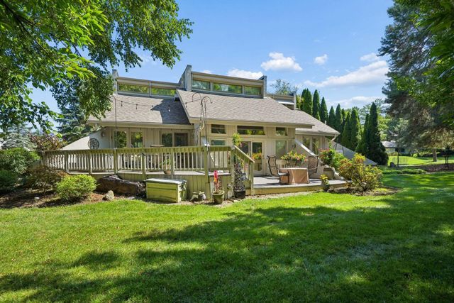 8603 Scotscraig Court, Dublin, OH 43017