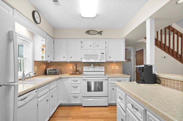 511 23rd Ave. S, North Myrtle Beach, SC 29582