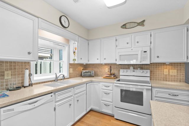 511 23rd Ave. S, North Myrtle Beach, SC 29582