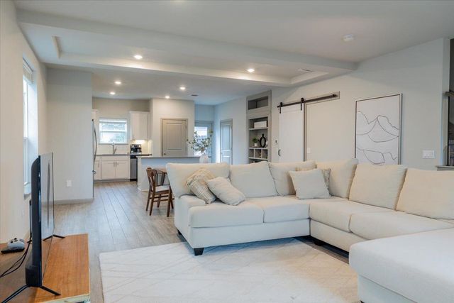 5501 - A Charles Merle DR, Austin, TX 78747