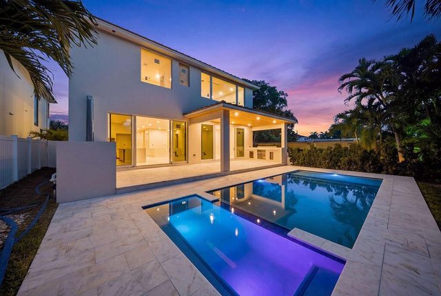 2611 Clematis Place, Fort Lauderdale, FL 33301