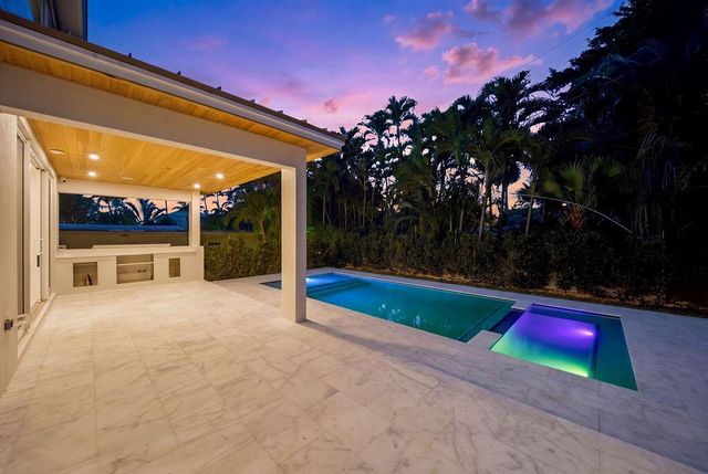 2611 Clematis Place, Fort Lauderdale, FL 33301