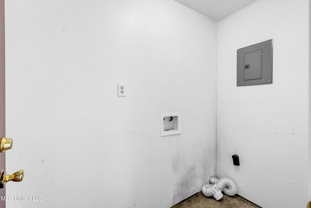 9701 Highway 613, Moss Point, MS 39562