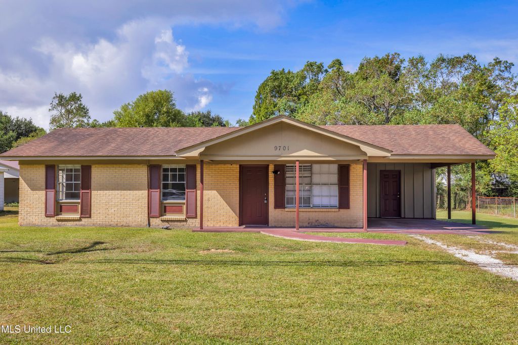 9701 Highway 613, Moss Point, MS 39562