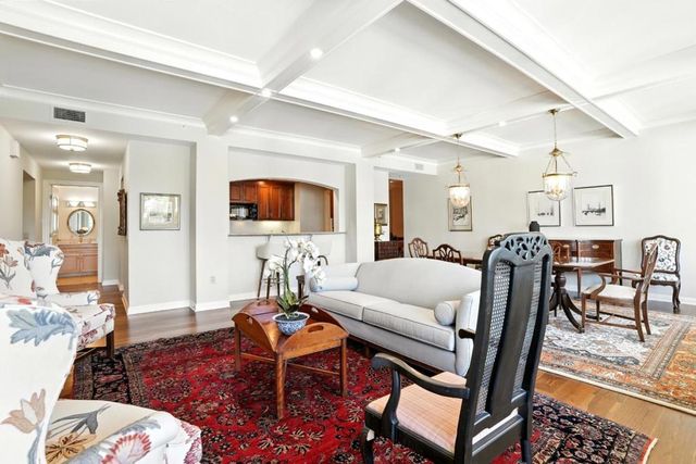 10 CRYSTAL SPRINGS Road 1310, San Mateo, CA 94402