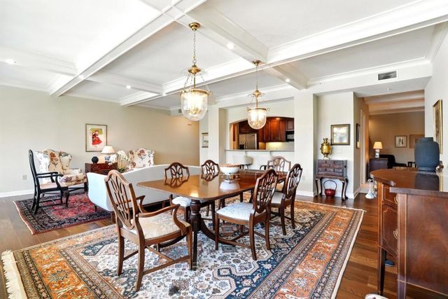 10 CRYSTAL SPRINGS Road 1310, San Mateo, CA 94402